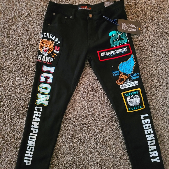 Pants - Picture 2 of 3